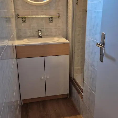 Apartamento T4 De 68 M² Avec Terrasse Et Casier à - Fr-1-234-344 *